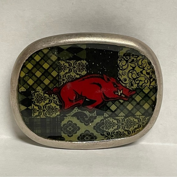VTG University of Arkansas Razorbacks Green Patchwork Legacy Belt Buckle - Picture 1 of 2
